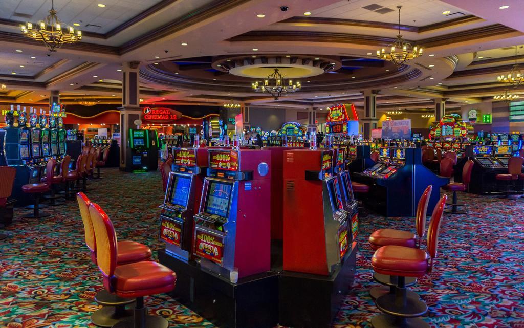 Fiesta Henderson Casino Hotel Exterior photo