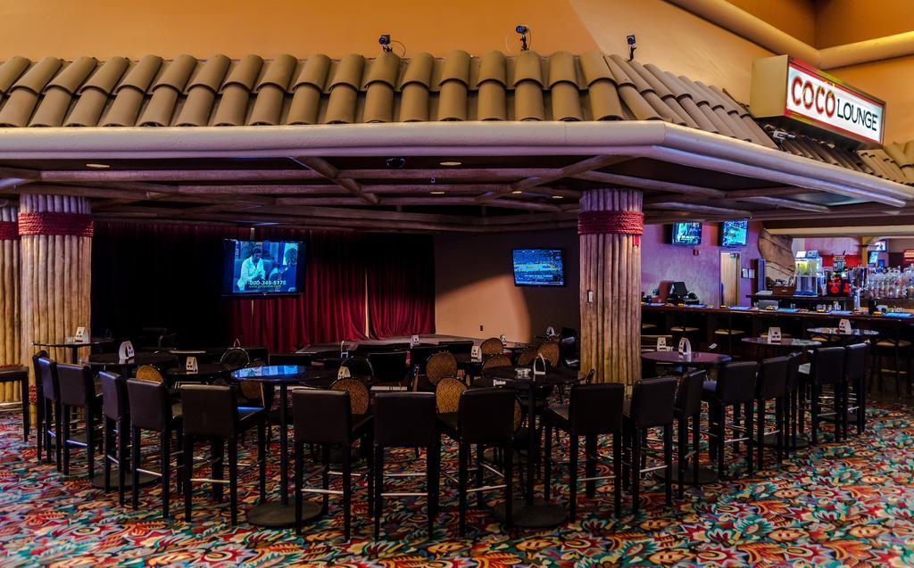 Fiesta Henderson Casino Hotel Exterior photo